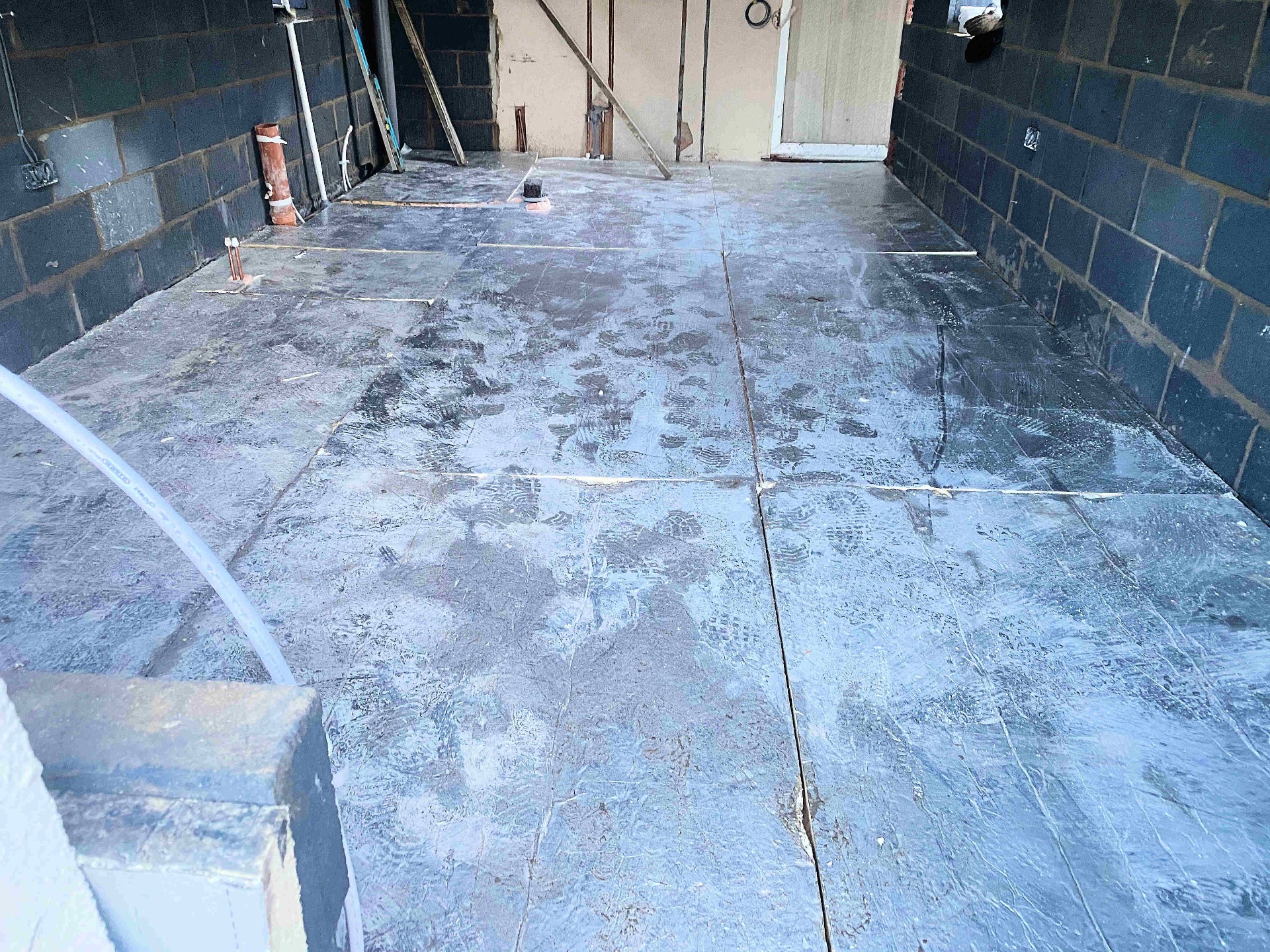 Ground House Floor Extension, with wet room