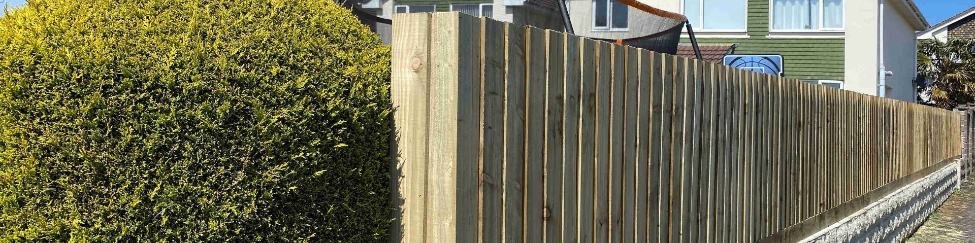 New replacement Feather Edge Fence completed in North Devon